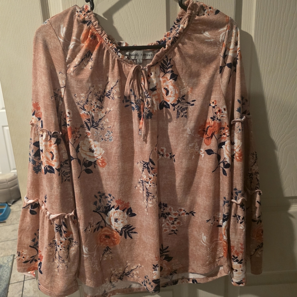 Absolutely Famous Pink Floral Bell Sleeve Blouse Size L - Picture 1 of 6